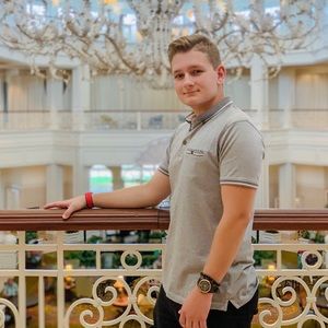 Meet your Posher, Jason